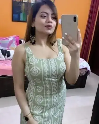 Call Girl in Kamuthi